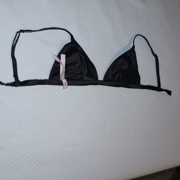 Victoria's Secret Brand New Bralette - Picture 5 of 5